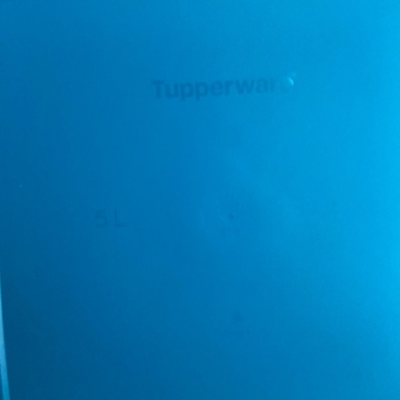 Tupperware Basic Fridge Tab Container. - Picture 4 of 4